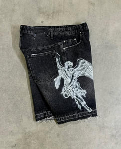 กางเกงยีนส์ขาสั้นพิมพ์ลายสไตล์สตรีทลำลองสำหรับผู้ชาย กางเกงยีนส์ขาสั้นลายกราฟิกพร้อมโลโก้สั่งทำ กางเกงยีนส์ขาสั้นทรงหลวมสำหรับผู้ชาย - Product Image 3