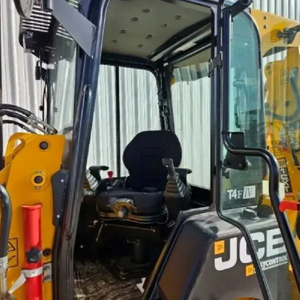 Chargeuse-pelleteuse JCB 1CX, moteur diesel, chargeuse sur pneus, forte puissance de creusement, équipement de construction compact, mini-chargeuse - Product Image 1