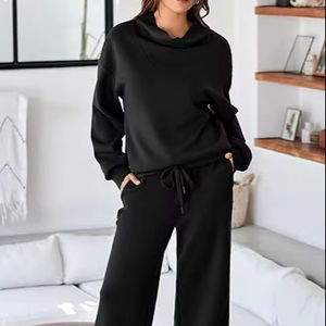 Conjunto Deportivo Informal para Mujer, Corte Regular, Estampado o Liso, de Algodón/Poliéster Suave, Sudadera Cómoda para Uso Diario - Product Image 1