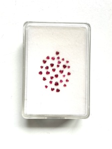 3.59 Carats Mozambique <span class=keywords><strong>Ruby</strong></span> Chất Lượng Hàng Đầu Trái Tim Cắt Đá Không Có Nhiệt Cho Đồ Trang Sức Mỹ Làm Đá Quý Tự Nhiên - Product Image 4