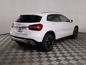 Mercedes-Benz GLA 2020 d'occasion passablement utilisé - Product Image 2