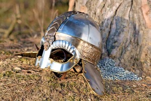 Casco de acero vikingo normando medieval antiguo con casco de armadura de Caballero de cota de malla | Regalo de decoración del hogar por cuchillos de borde - Product Image 6