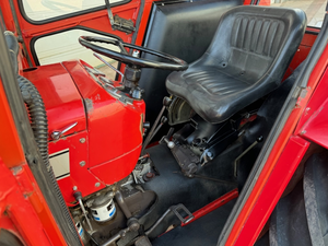 Tracteur agricole d'occasion 50 CV Massey Ferguson 240 2RM, tracteur diesel compact pour MF 240 d'occasion - Product Image 4
