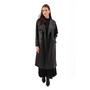Manteau trench en cuir tricoté noir à double boutonnage pour femme avec ceinture - Product Image 5