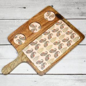 Plateau de service en bois de manguier fait à la main avec motif Paisley et ensemble de sous-verres plateau d'apéritif en bois décoratif fêtes décor à la maison - Product Image 2