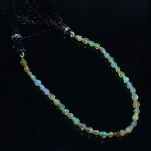 Cuentas de Ópalo Welo Etíope, Corte Briolette, 4x5-4x6mm, Naturales, 23 Quilates, 8 Pulgadas de Largo, Sin Níquel, Sin Plomo, Certificado por Terceros - Product Image 3