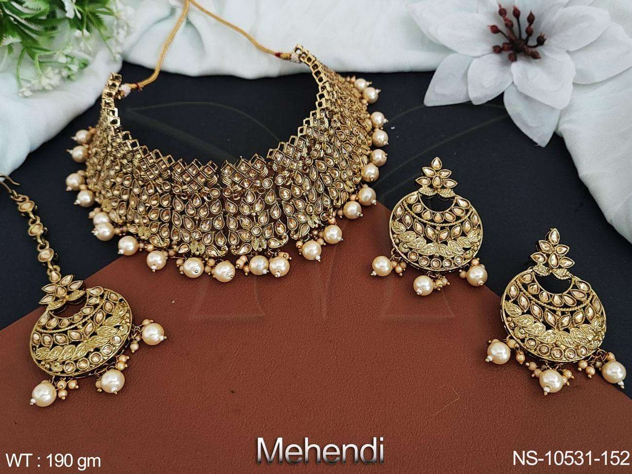 ไข่มุกไข่มุก