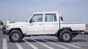 ใหม่ / มือสอง ปี 2022 โตโยต้า แลนด์ ครุยเซอร์ LC79 4.5D MT LIMITED กล้องหลัง 360 องศา รับน้ำหนัก 31-40 ตัน ระบบดีเซล/แก๊ส เกียร์อัตโนมัติ - Product Image 3