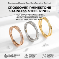 Bague unisexe en acier inoxydable style japonais et coréen, sertie de zircons entrelacés, design de niche, allure haut de gamme, tendance et populaire