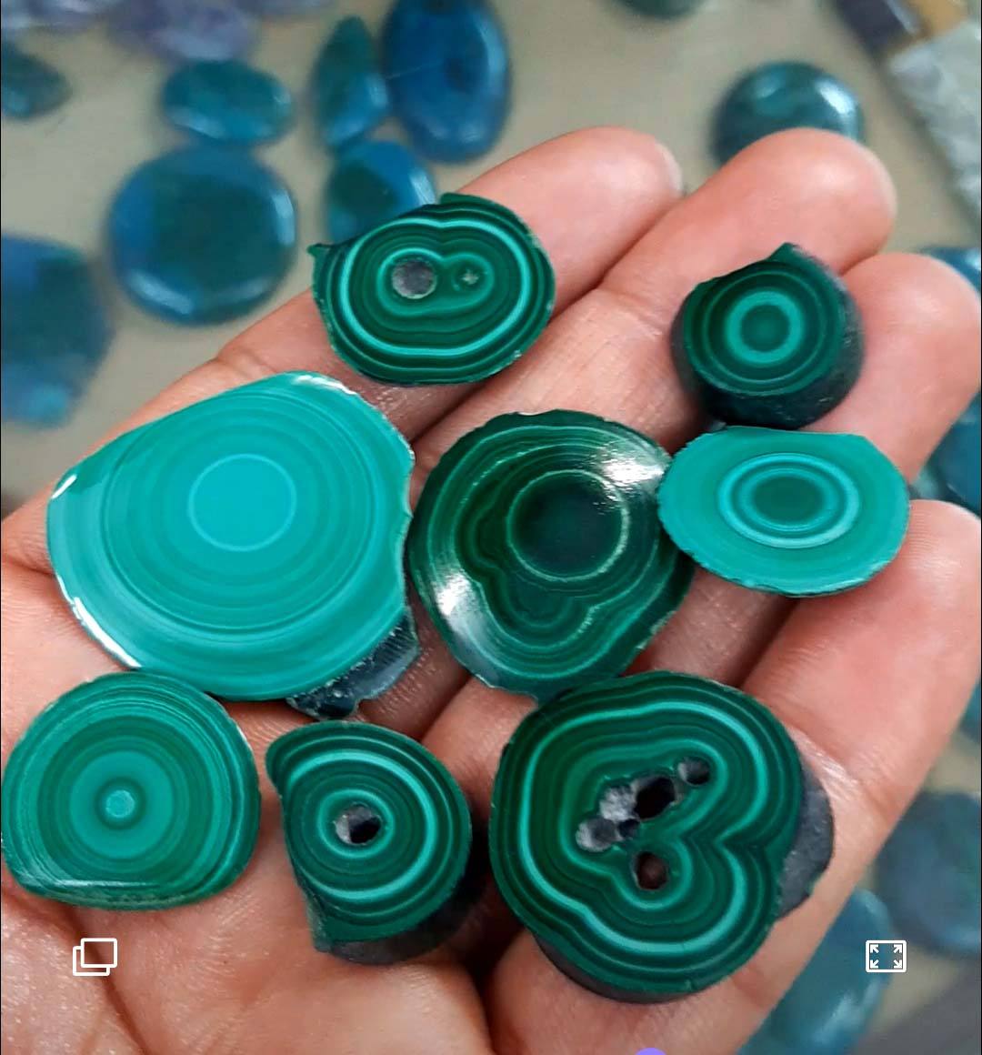 เช่นเดียวกับภาพ