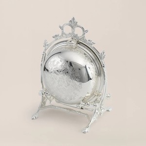 Bạc mạ vòng Biscuit hộp với hoa khắc kim loại cổ <span class=keywords><strong>Cookie</strong></span> Chủ đồ ăn nhẹ container cho trang trí nội thất - Product Image 1