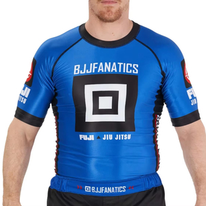 Maillots de compression MMA à manches courtes avec logo personnalisé 2026, vêtements d'entraînement d'arts martiaux - Product Image 1