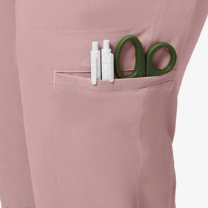 ชุดสครับสำหรับสุภาพบุรุษและสตรีมีครรภ์ ดีไซน์ทันสมัย เหมาะสำหรับบุคลากรทางการแพทย์ ผลิตจากผ้าฝ้าย 100% ระบายอากาศได้ดี สวมใส่สบาย - Product Image 3