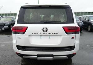 2025 nuovo per YOTA LAND CRUI SER HARDTOP GR SPORT EXECUTIVE V6 415HP 5 posti 4x4 quattro ruote motrici 80L SUV cambio automatico - Product Image 6