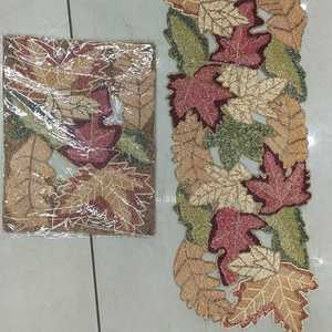 Posavasos de mesa de cristal con cuentas negras elegante de 14 pulgadas, alfombrillas y almohadillas redondas hechas a mano para muebles elegantes para el hogar - Product Image 3