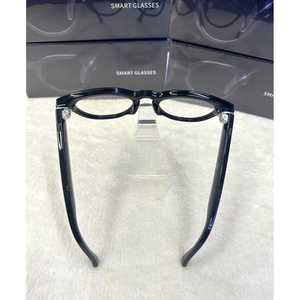 Gafas Inteligentes Aosenwell V03-T6 con Cámara Dual de 8MP, Grabación de Video de 1200P, Traducción por IA, Navegación AR, IPX-5, Tipo-C - Product Image 4