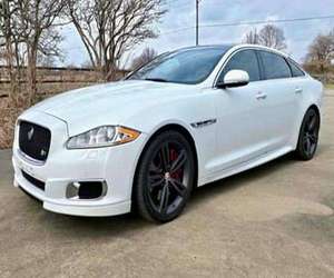 Jaguar XJR L 2014 Usado, Motor V8 Supercargado de 550 hp, Paquete de Iluminación, Sin Modificar - Product Image 1