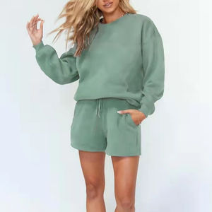 Conjunto de sudadera de 2 piezas para mujer de punto personalizado al por mayor, conjunto de pantalones cortos transpirables informales de color sólido de manga larga con cuello redondo a la moda - Product Image 5