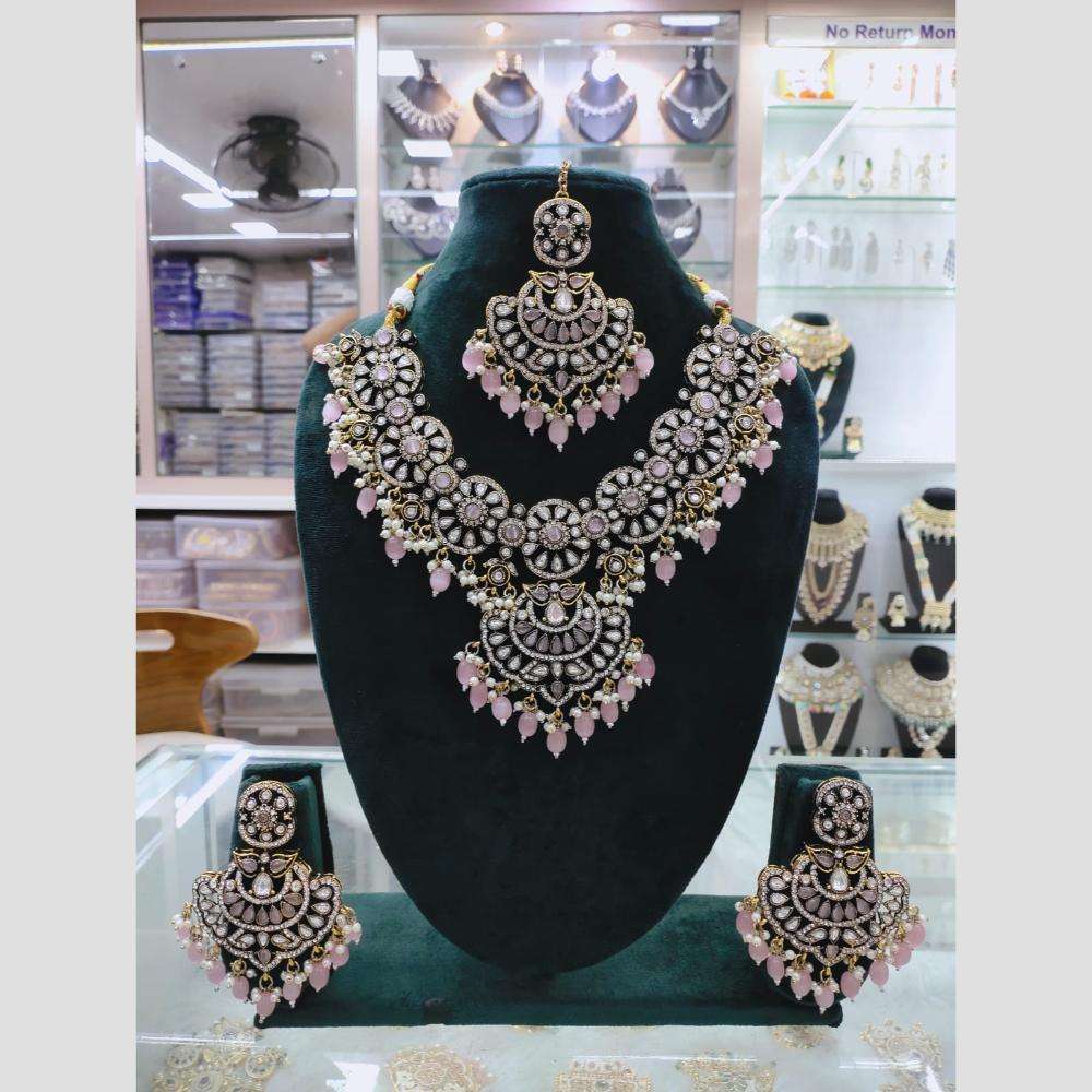 สีชมพูอ่อน