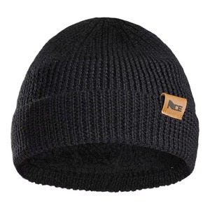 Gorro de acrílico personalizado de MOQ bajo, toques lisos a la moda para hombres, sombreros de invierno de punto gris, parche de marca propia, venta al por mayor en blanco - Product Image 5