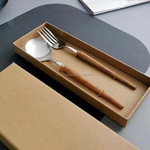 Ensemble de couverts cuillère et fourchette en acier inoxydable 304 à manche en bois pour la maison et le restaurant - Product Image 5