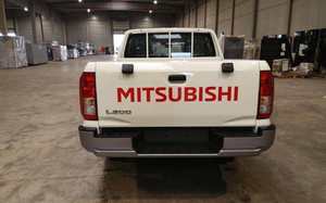BUENOS PRECIOS PARA Mitsubishi L200 Triton Sportero GLX+ Usada, Camioneta Doble Cabina 2.4L Turbo - Product Image 3