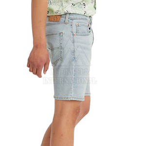 บริการ OEM ขายส่ง กางเกงยีนส์ขาสั้นผู้ชายแบบกำหนดเอง สินค้ามาใหม่ กางเกงยีนส์ขาสั้นผู้ชายแบรนด์ส่วนตัว - Product Image 3