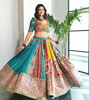 Ağır tasarımcı Navratri özel Muslin pamuk baskılı ve gerçek ayna çalışma tuval Patta Lehenga Choli Dupatta ile hazır giymek