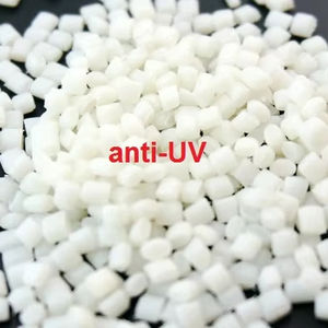 Stabilisateur UV/ Masterbatch anti-UV/ Additifs pour produits plastiques d'extérieur PE PP PS - Usine vietnamienne d'additifs plastiques - Product Image 1