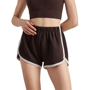 2025 nouveau Logo personnalisé femmes léger ample respirant décontracté Shorts de course fabriqué en matériau de haute qualité - Product Image 1