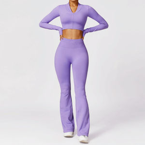 ชุดออกกำลังกายโยคะสำหรับผู้หญิง คุณภาพสูง แบบกลับด้านได้ พิมพ์โลโก้ตามสั่ง ขายดีที่สุด ผลิตจากผ้าสแปนเด็กซ์/ไนลอน แบบสั้น สีพื้น รับผลิตแบบ OEM - Product Image 3