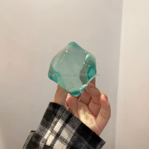 Juguete Antiestrés de Cubo de Hielo, Juguete de Descompresión 3D de Rebote Lento, Cubo para Apretar para Aliviar el Estrés para Todas las Edades - Product Image 5