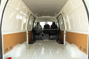 HIACE ESTÁNDAR BLANCA 2025, 5 PLAZAS, 2.8D MT, 2.8L TURBO-DIÉSEL, TRANSMISIÓN AUTOMÁTICA DE 6 VELOCIDADES O MANUAL - Product Image 6