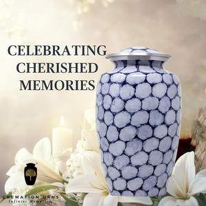 โกศบรรจุอัฐิรูปทรงกล่อง สีฟ้าอ่อน ลายสลักแบบซีดจาง ความจุ 220 คิวบิกอินช์ เป็นมิตรกับสิ่งแวดล้อมและทนทาน - Product Image 6