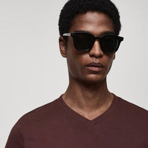 Camiseta con logotipo personalizado | Camiseta de algodón unisex al por mayor | Fabricante de camisetas de manga corta de moda impresas - Product Image 4