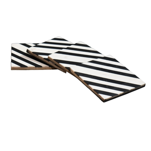 Dessous de verre à doublure noire et blanche les plus recherchés pour la décoration de table à manger, le café et le thé et les fêtes. - Product Image 1