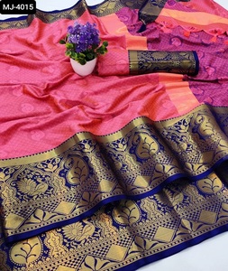 Nouveau créateur indien, en soie de coton riche, avec un Look riche en relief et un contraste assorti palpu avec Tressal - Product Image 1