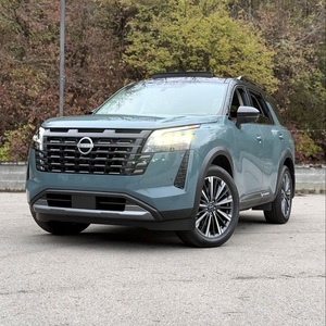 Nissan Pathfinder Platinum 4WD Plus tendance - Product Image 1