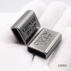 Hondenriem- en halsbandgesp van biethaan, gunmetal, op maat gemaakt, met eigen merk. - Product Image 1