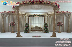 Impresionante moderno al aire libre FRP Vidhi Mandap para Royal Gujarati ceremonia de boda Triple Pilar Configuración de boda con Gorgeousness USA - Product Image 2
