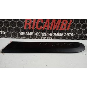 Moldura de Puerta Trasera Izquierda para FIAT Panda 4x4 Serie (10>13) 735537085 - Product Image 3