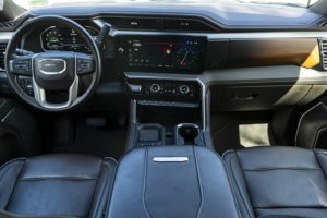 Usado en Buen Estado, GM C Sierra 3500HD Denali 2024 - Product Image 5