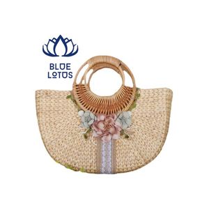 รายการถุงผักตบชวาราคาไม่แพงใช้ผักตบชวาเพื่อสร้างผลิตภัณฑ์ที่ทนทานพร้อมการออกแบบแบบดั้งเดิมที่แท้จริง - Product Image 1