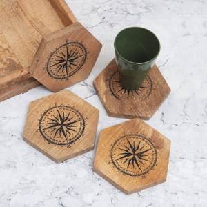 Posavasos Redondo Decorativo Hecho a Mano de Madera de Nogal Ecológico Contemporáneo Personalizado para Té - Product Image 3