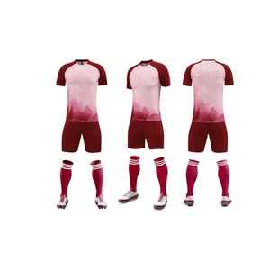 Uniforme de fútbol personalizado de alta calidad para hombres para la nueva temporada, camisetas y kits de equipo impresos por sublimación - Product Image 6