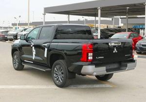 New Mitsu bishi L200 sportero 2.4L Diesel Automatic transmission Four Wheel Drive - Product Image 5