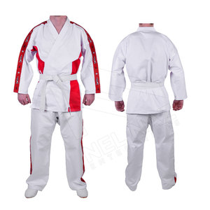 Costume de karaté sur mesure robuste porter un uniforme d'arts martiaux de karaté Gi léger - Product Image 1