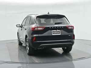 Clean 2024 F o r d Escape Hybrid ST-Line FWD - Product Image 3