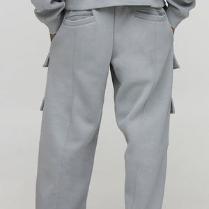 Diseño de alta calidad para compradores al por mayor, estilo casual y moderno con bolsillos frontales y diseño de logotipo personalizable. - Product Image 6