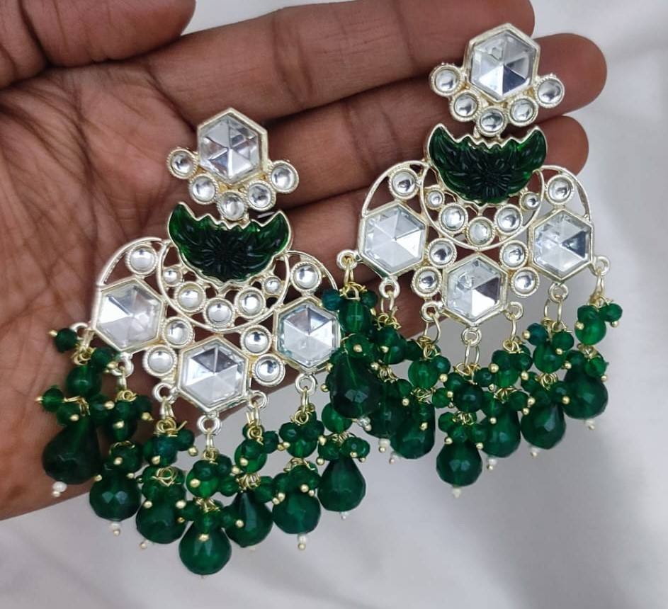 สีเขียว